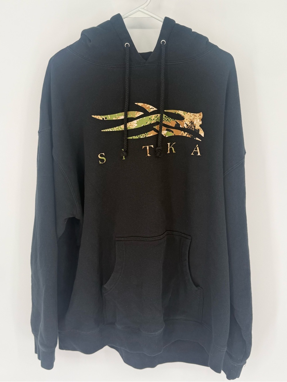Sitka Men's Black Hoodie with Camo Logo